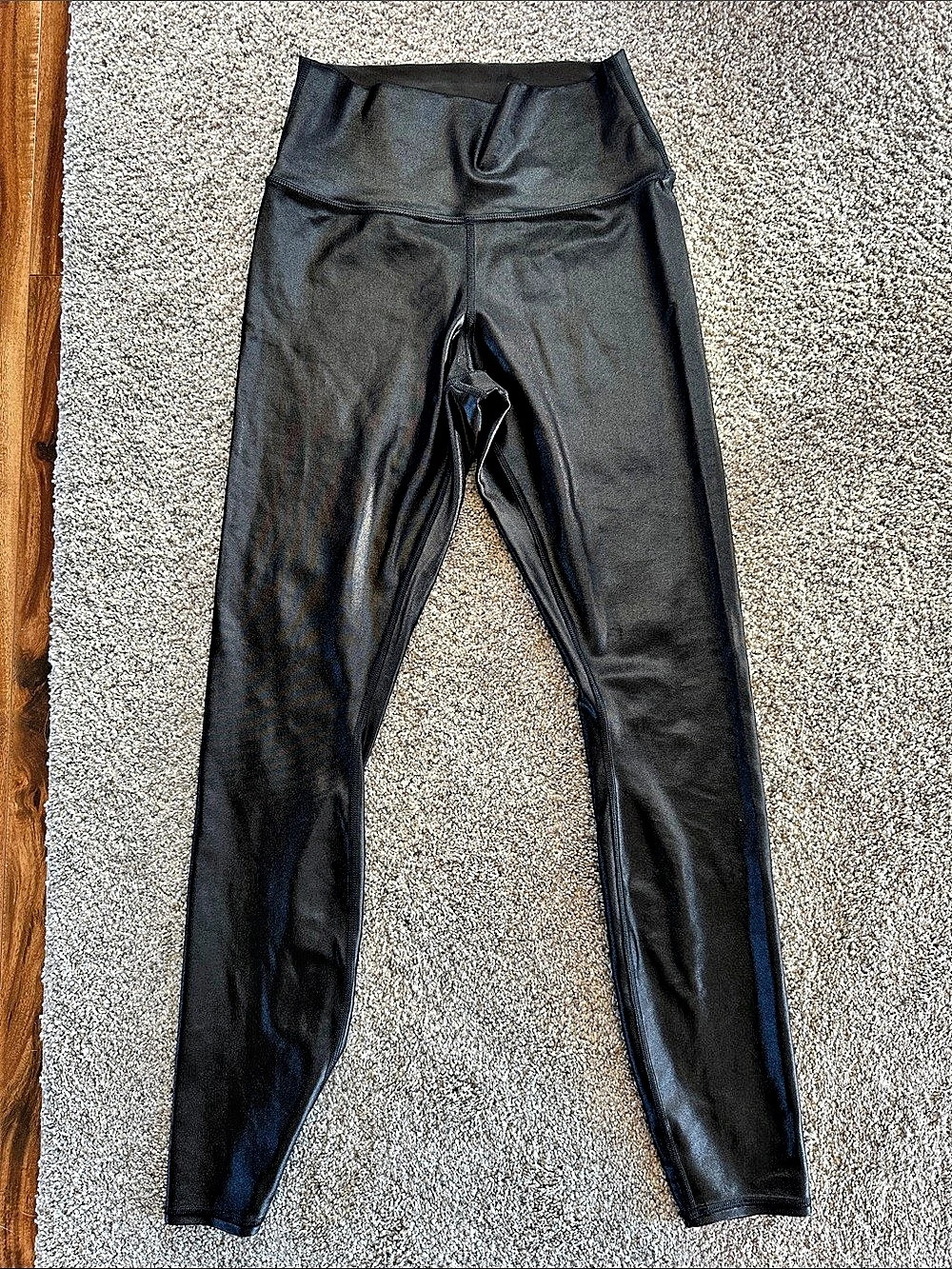 Alo Yoga High-Waist Airbrush Legging Glossy Black Medium